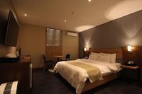 Soma Hotel Инчон Екстериор снимка